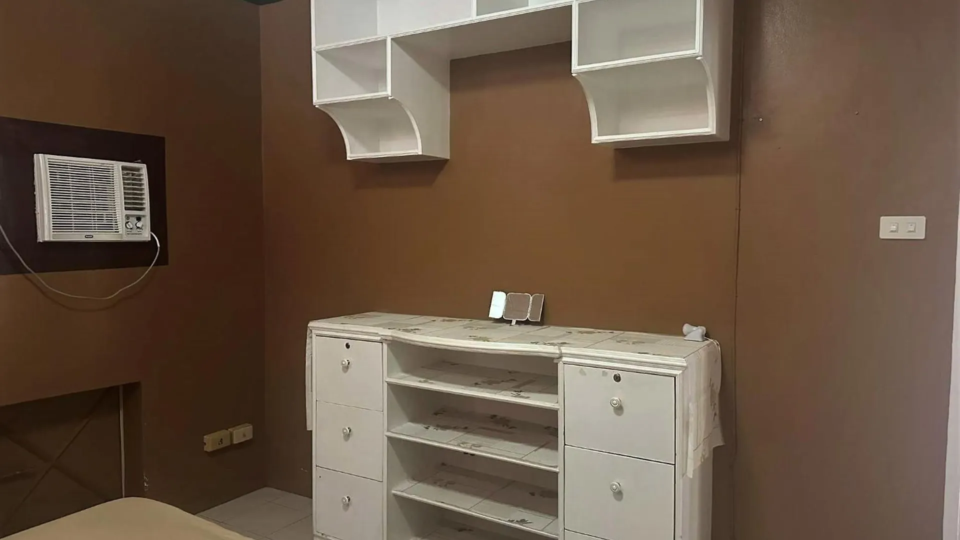 בית נופש Davao City Spacious House With Wide Parking Area And Lawn At Damosa Lanang