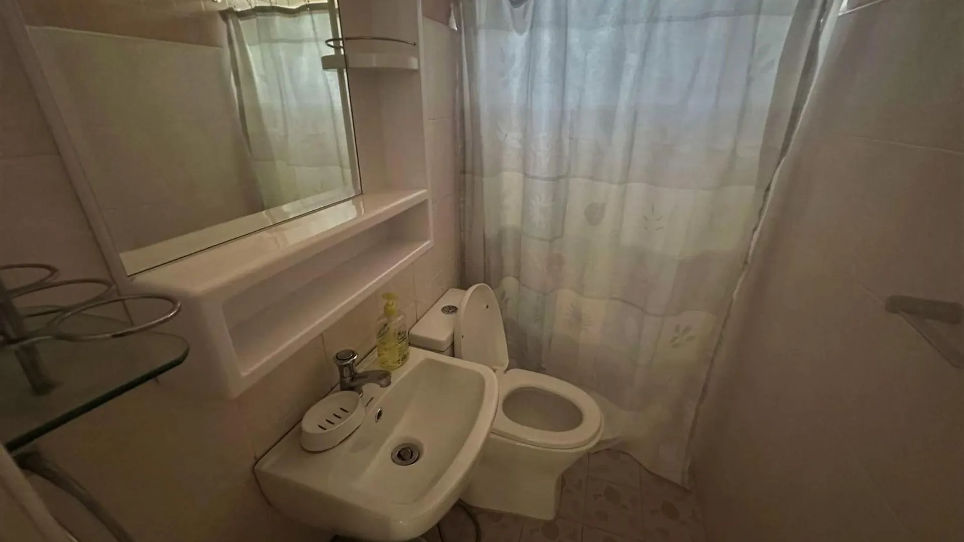 בית נופש Davao City Spacious House With Wide Parking Area And Lawn At Damosa Lanang הפיליפינים